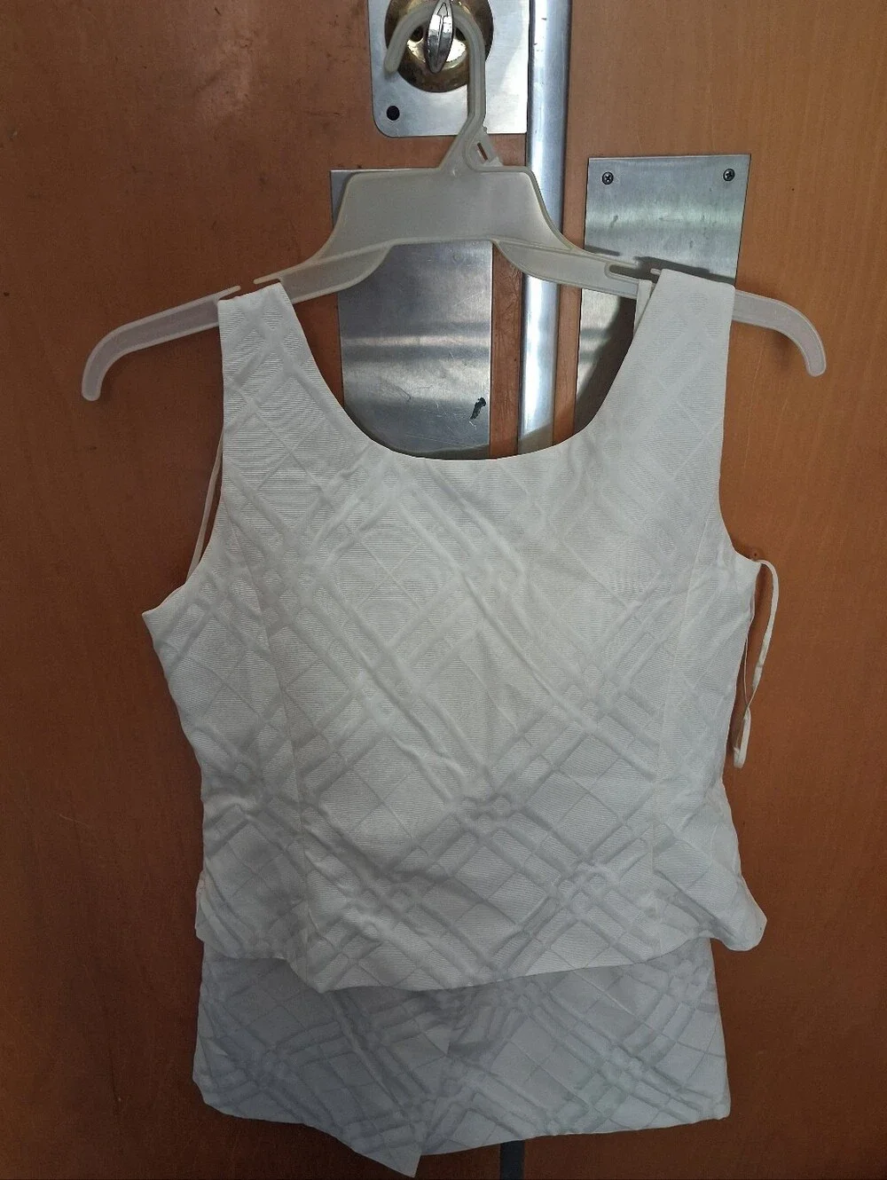 Kasper Cream Quilted 3 Pc Blazer, Sleeveless Shell With Pencil Skirt Size 10